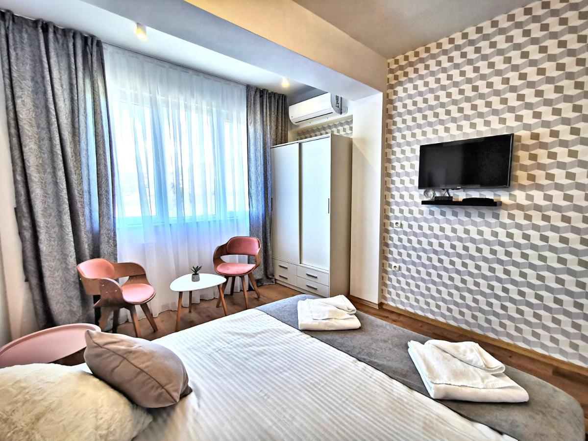 Guest Rooms Denicija Skopie Exterior foto