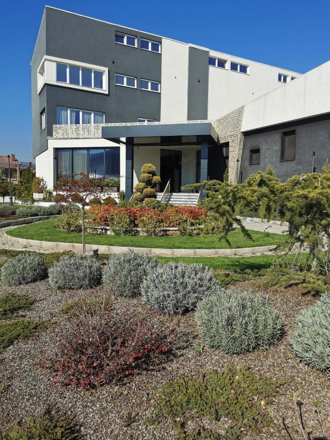 Guest Rooms Denicija Skopie Exterior foto