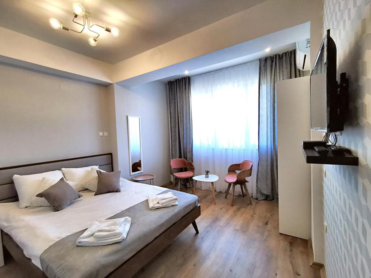 Guest Rooms Denicija Skopie Exterior foto